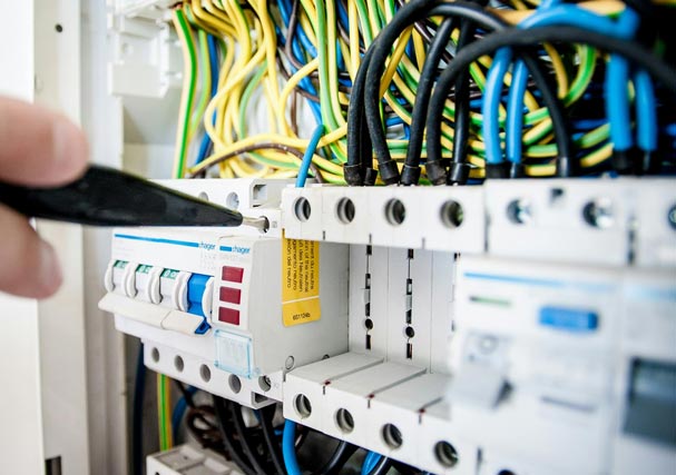 electricista urgente madrid